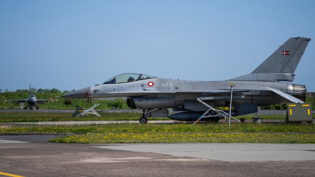 Na Uy đồng ý cung cấp máy bay chiến đấu F-16 cho Ukraine